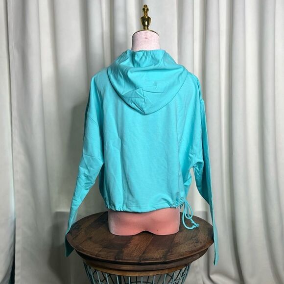Outdoor Voices BeachTree Hoodie Pullover in Capri Blue, Long Sleeve Relaxed. NWT - Picture 3 of 16